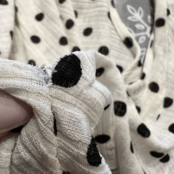 ✨Host Pick✨Zara Ruffle Polka Dot Sleeveless Blouse - Picture 7 of 7